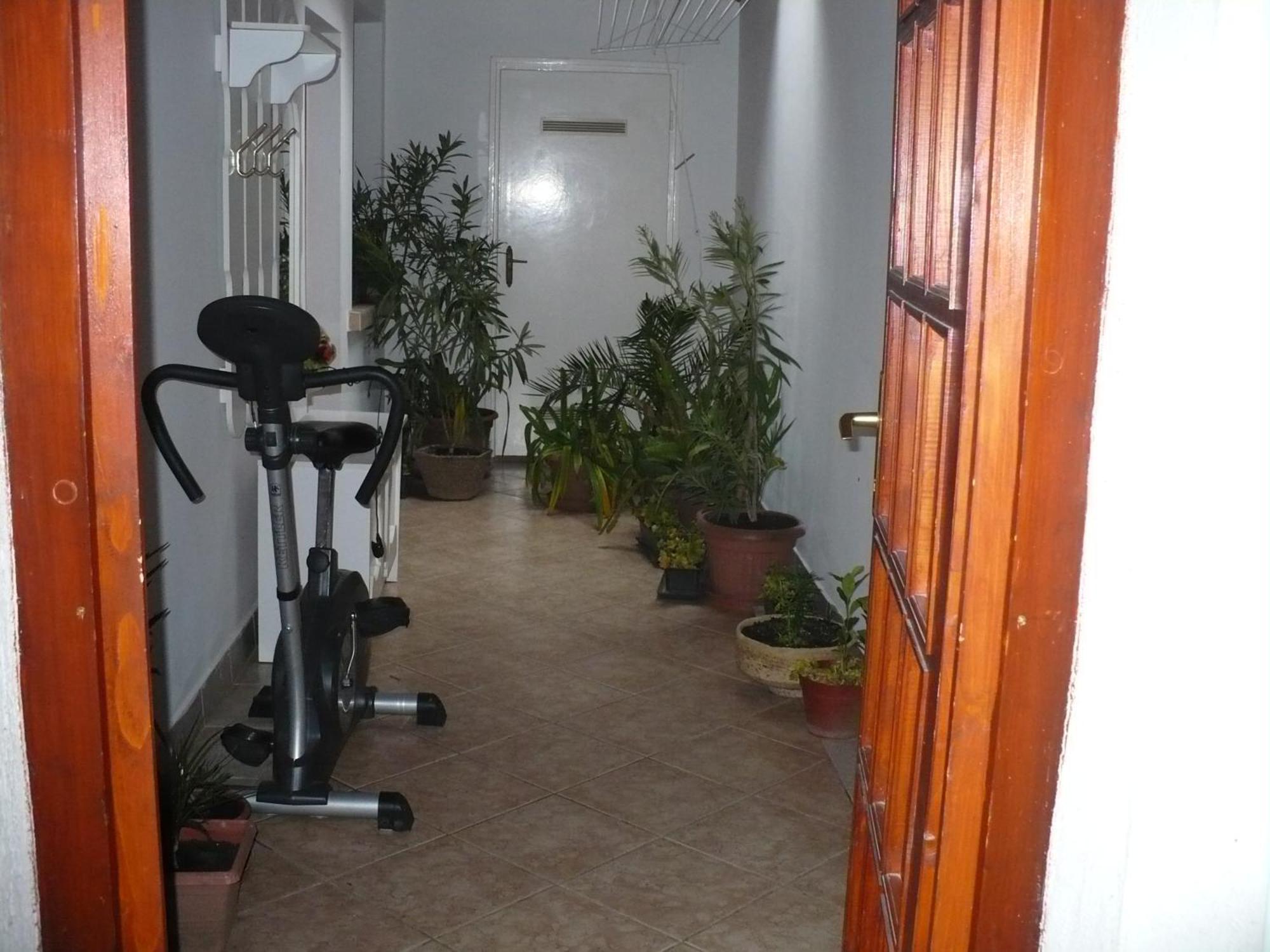 Kitty Apartman Apartment มิชโคลซ์ ภายนอก รูปภาพ