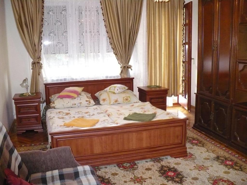 Kitty Apartman Apartment มิชโคลซ์ ห้อง รูปภาพ